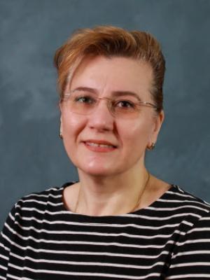 Nastaran Foyouzi Yousefi, MD